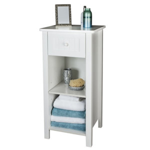 Schrank Bordovice von Metro Lane
