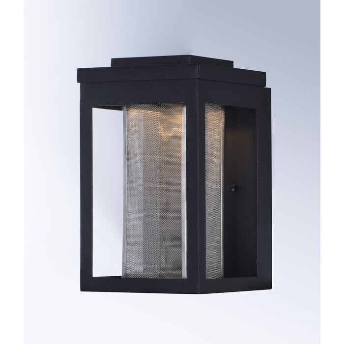 Latitude Run Cavazos 1 Light Outdoor Flush Mount Reviews