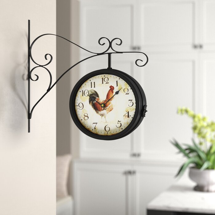Round Rooster Wall Clock