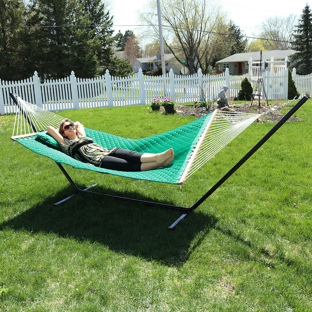 Sunnydaze 2-Person Quilted Spreader Bar Hammock Bed w/ Pillow Ocean Isle 