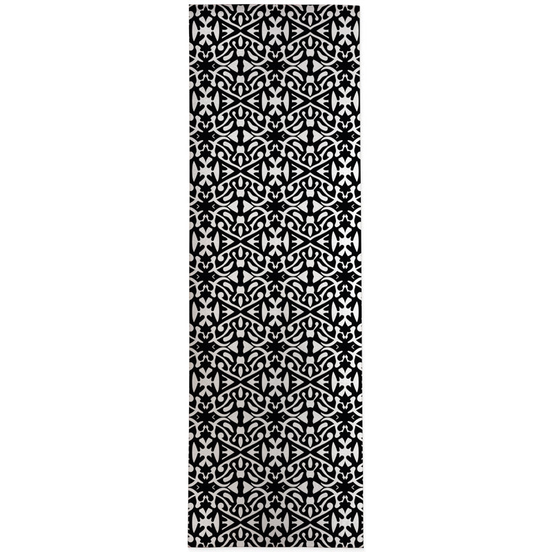 Red Barrel Studio® Ambereen Geometric Black/White Area Rug Wayfair