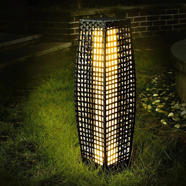 Solar Powered White LED Rattan Lights Outdoor Garden Patio Path Guide 4 Pack 