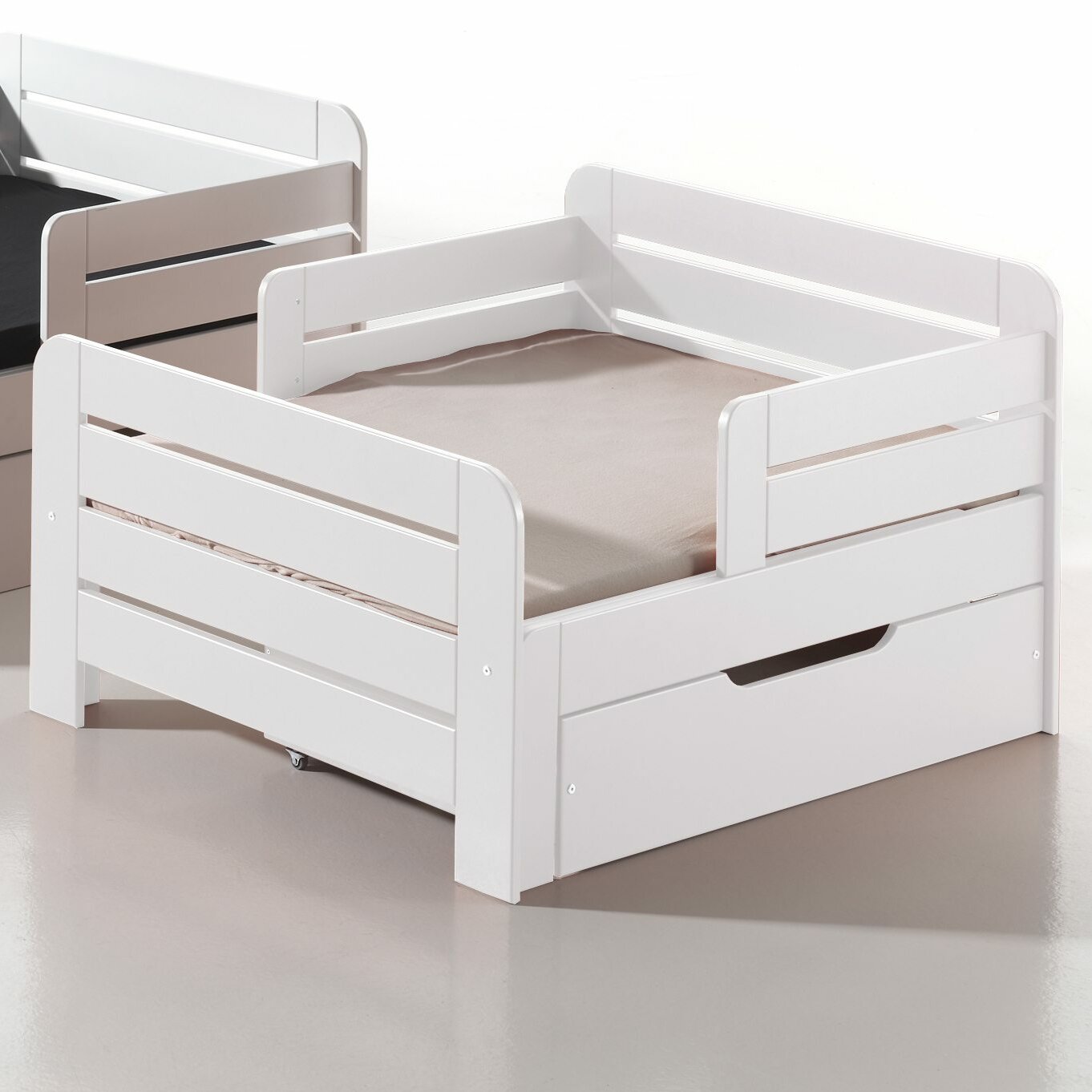 toddler convertible bed