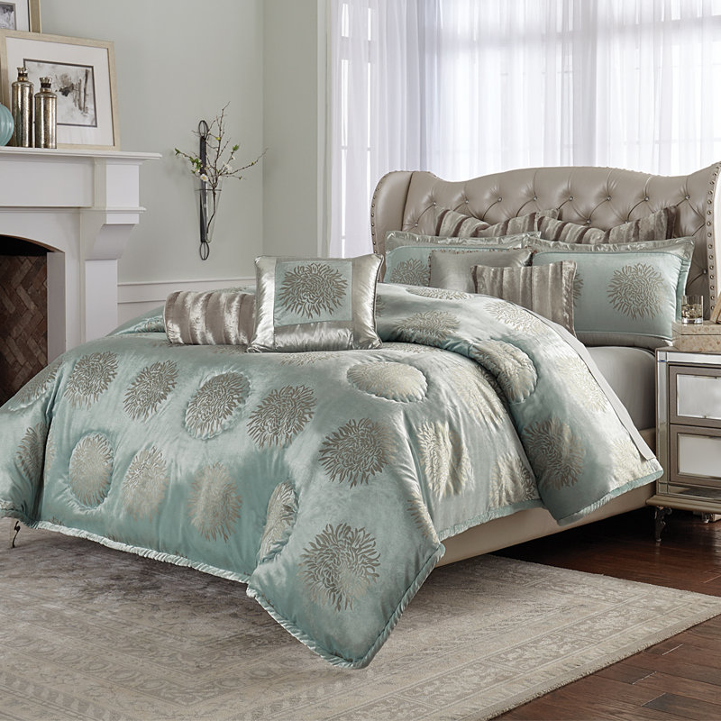 Michael Amini Distinctive Bedding Designs Regent Floral 14 Piece Comforter Set Perigold