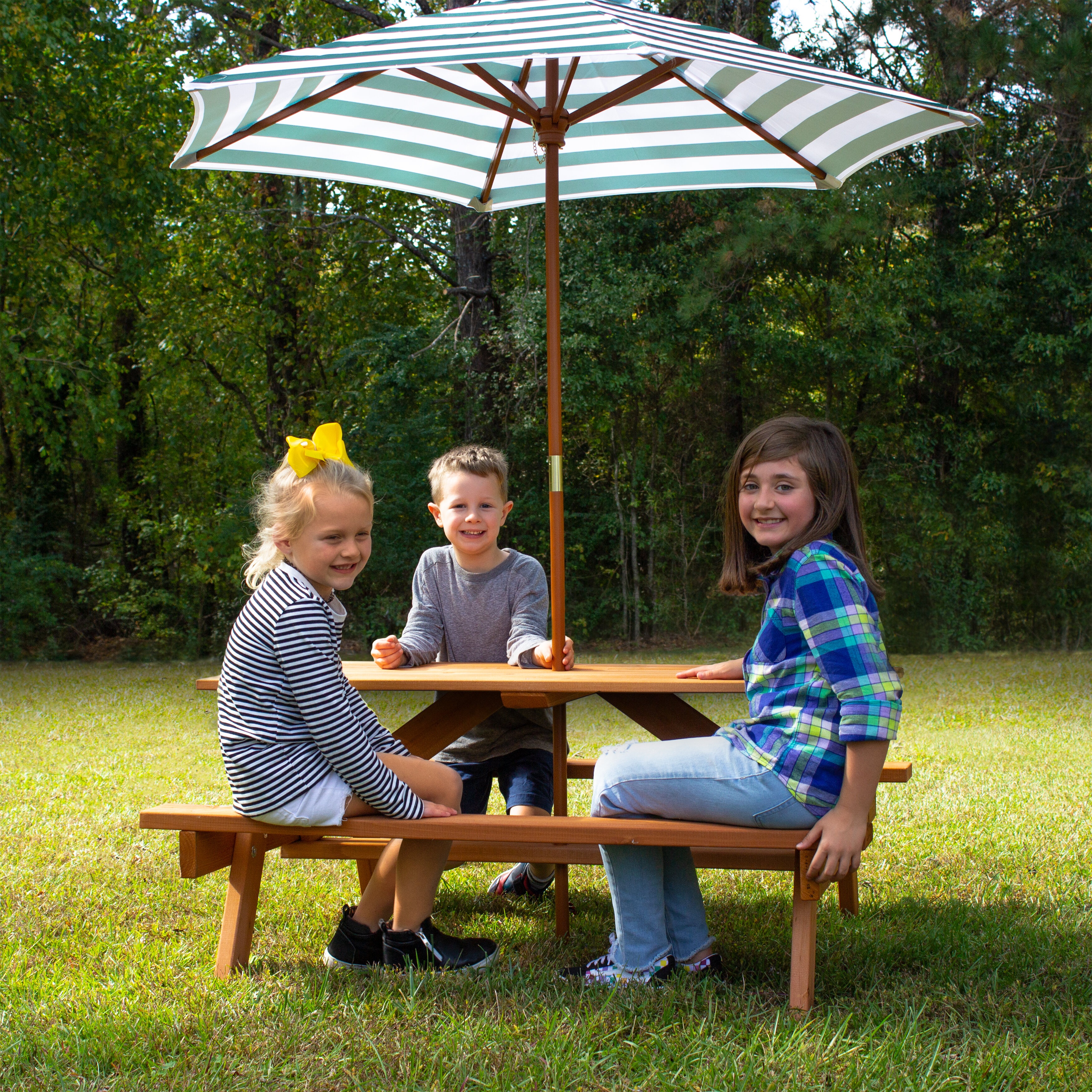 Kids Picnic Table with Umbrella 
