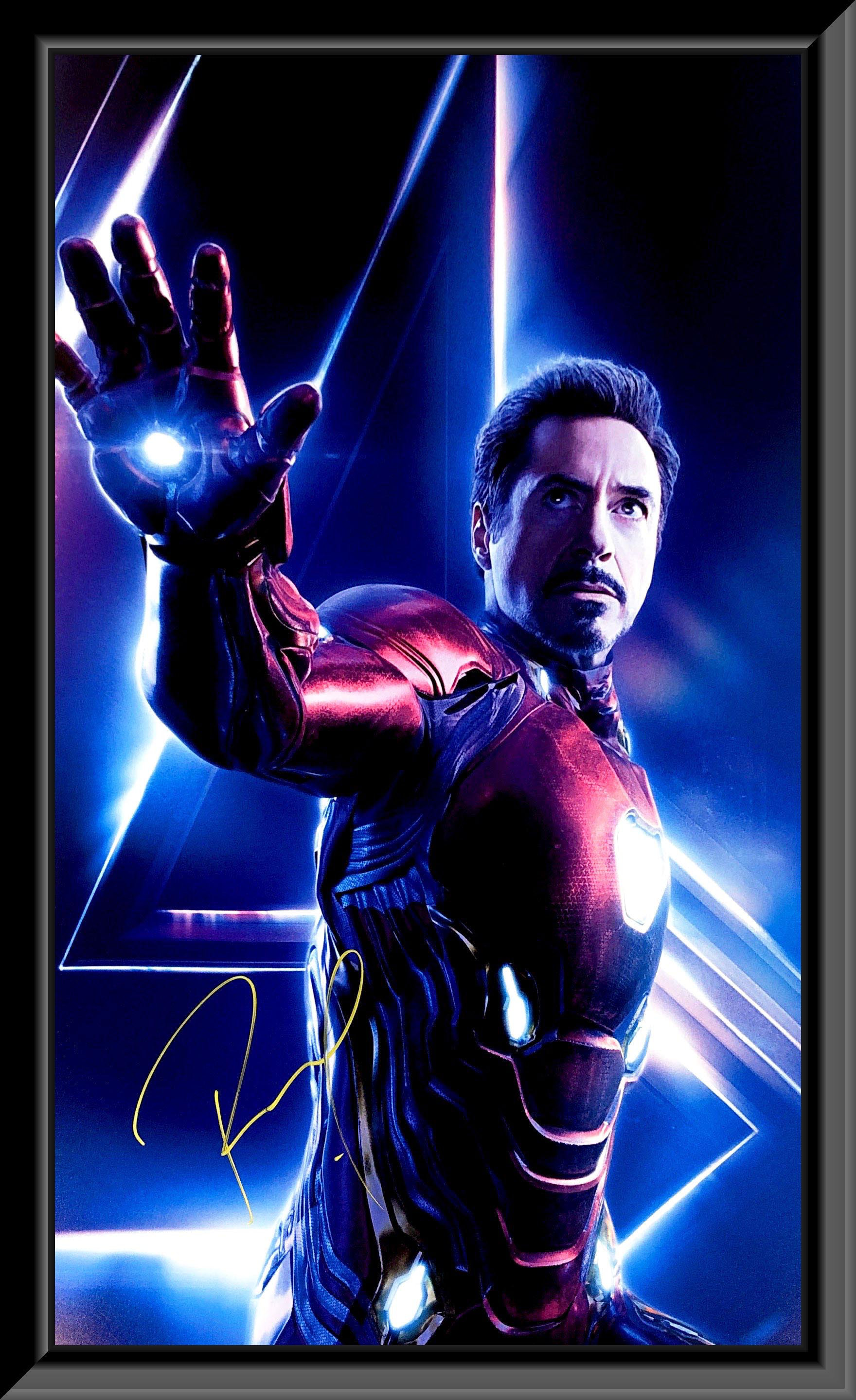 Robert Downey Jr. Signed 8.5x11 Autographed W/COA Iron Man Avengers