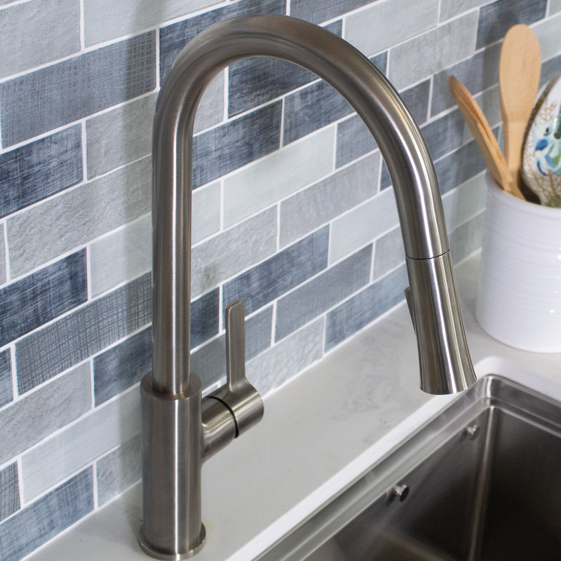 Koozzo Spring Pull Down Single Handle Kitchen Faucet With Sprayer