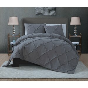 Eleonor 3 Piece Quilt Set