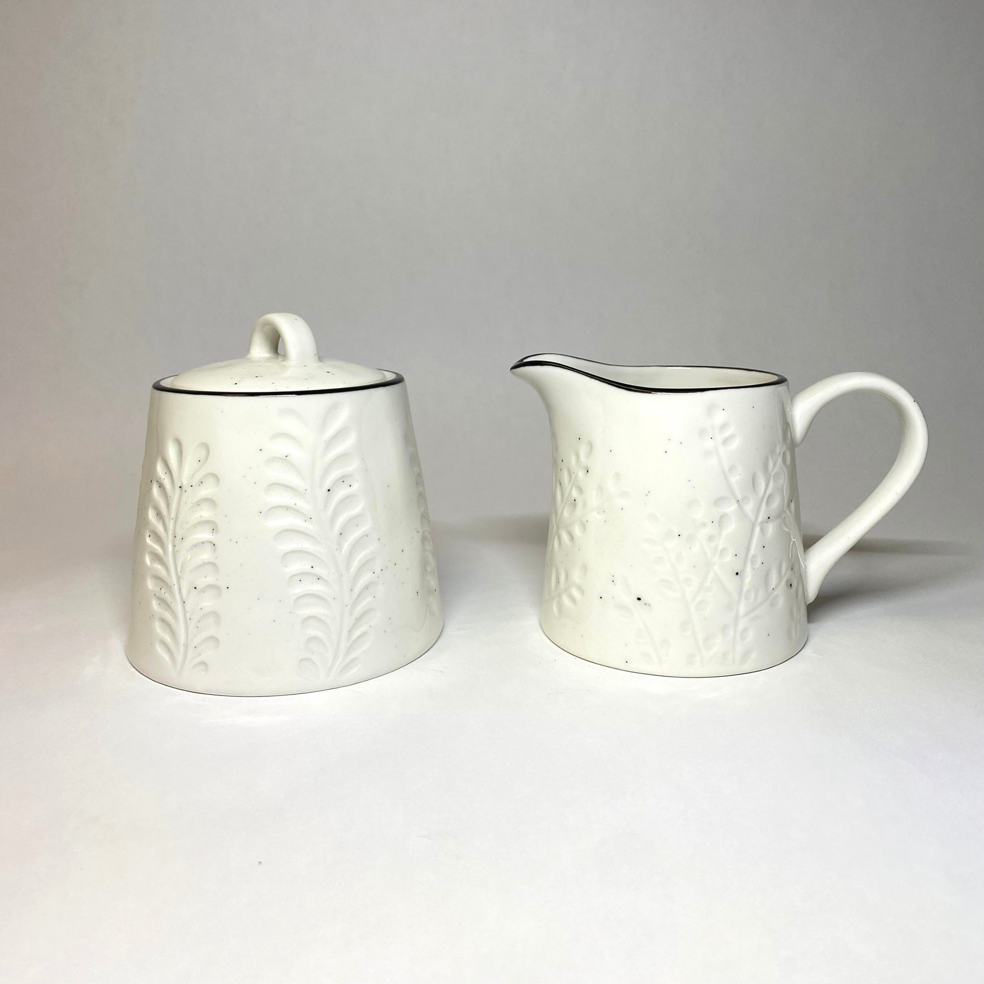 Red Vanilla Hudson Valley Sugar And Creamer Set Wayfair