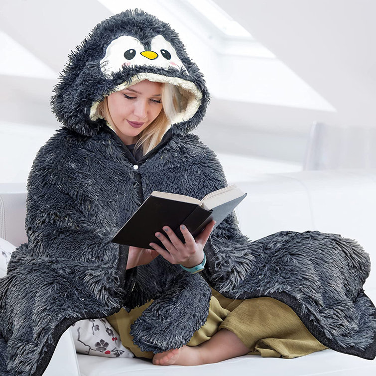 Dakota Fields Wearable Hooded Blanket 