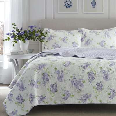 Featured image of post Laura Ashley Toile Bedding : These items are breathable and do not cause any irritations or disturbances while resting.
