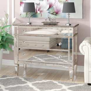Bramer 3 Drawer Standard Dresser by Rosdorf Park