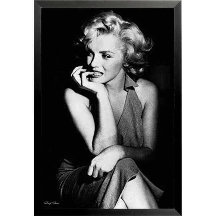 Marilyn Monroe Sitting Poster Framed Photographic Print