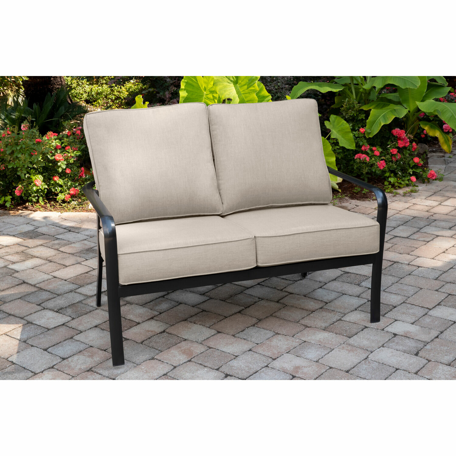 outdoor loveseat with sunbrella cushions