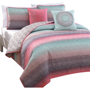 Lynetta 5 Piece Reversible Quilt Set