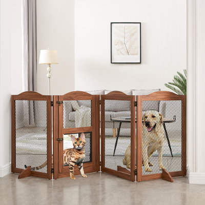 Metal Mesh Wooden Free Standing Pet Gate