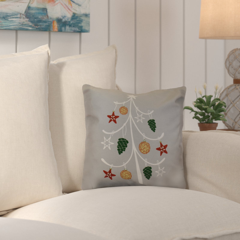 Beachcrest Home Decorative Holiday Geometric Print Outdoor Throw