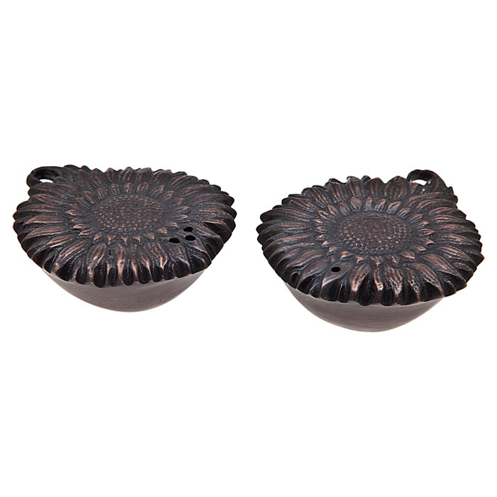 sunflower salt and pepper shakers