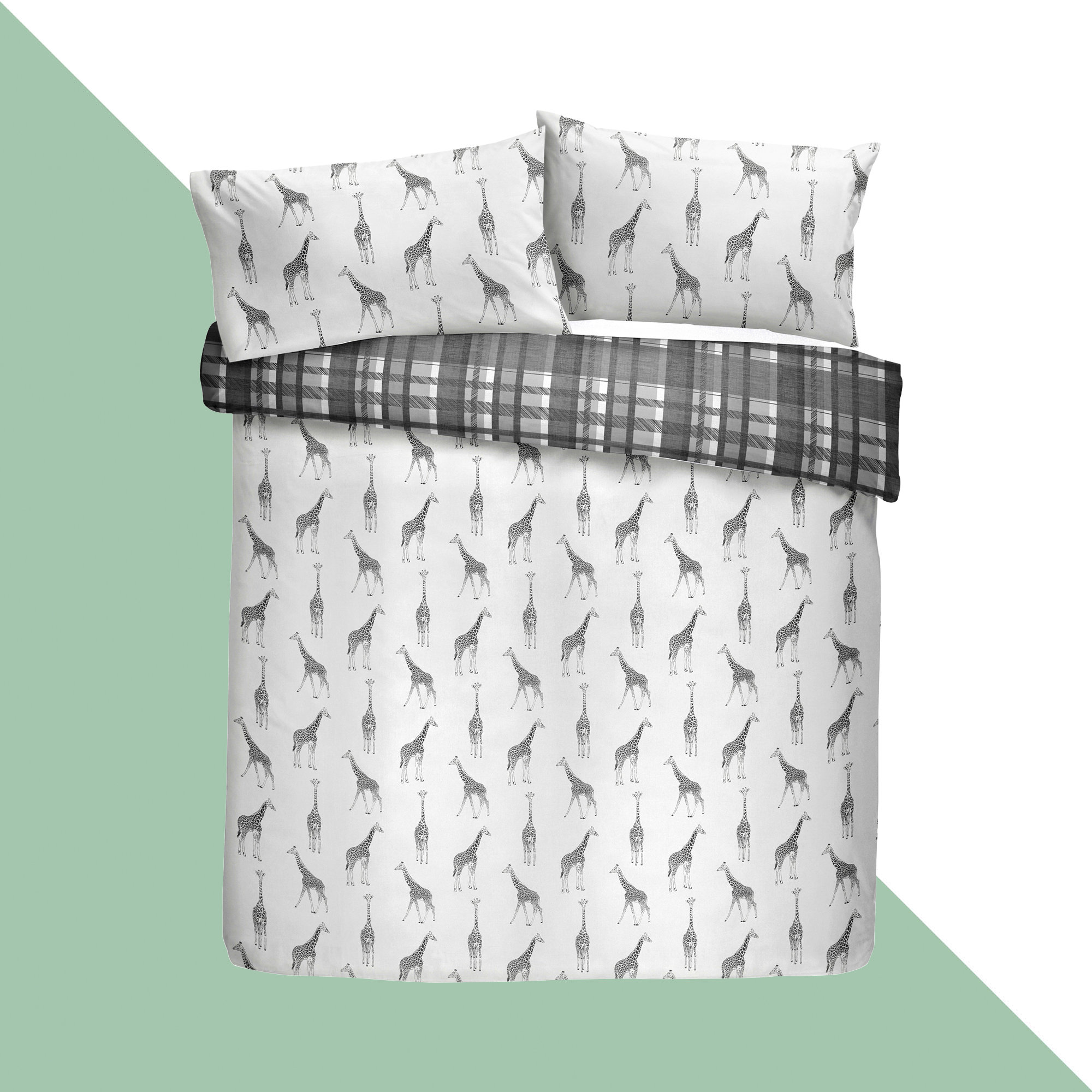 Hashtag Home Carbaugh Golden Plain Carbaugh Golden Plain Giraffe Duvet