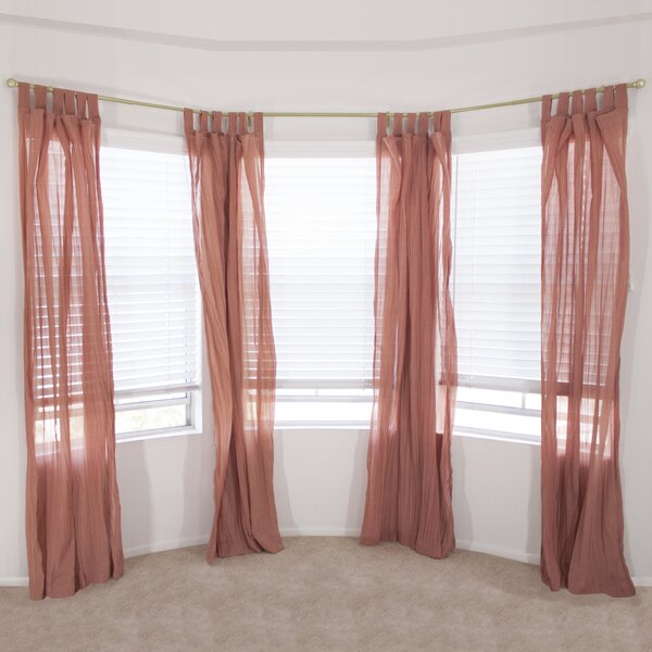 bay window curtain rod