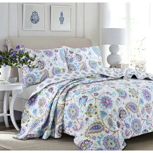 Fab Vintage Vera Full Size Quilted Bedspread Blues and Greens Water Ways Wavy Print