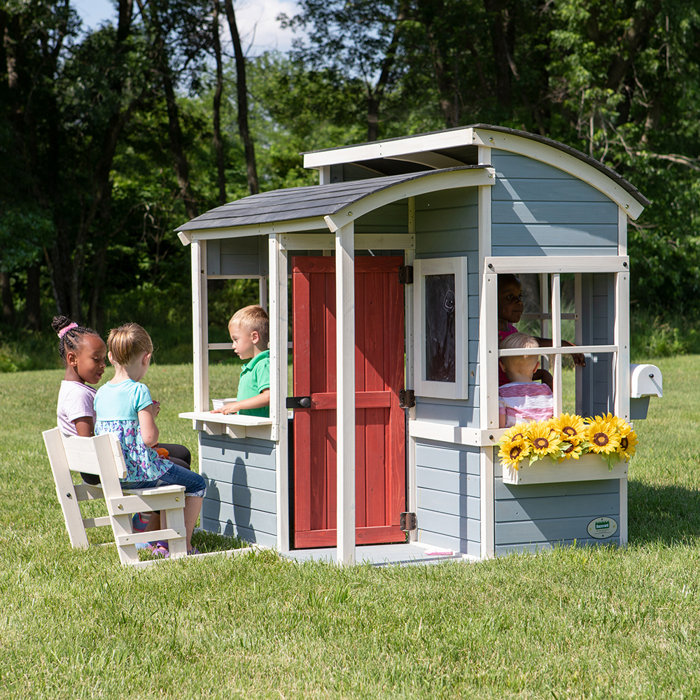 Backyard Discovery Breezy Point Wooden 5 3 X 6 25 Playhouse