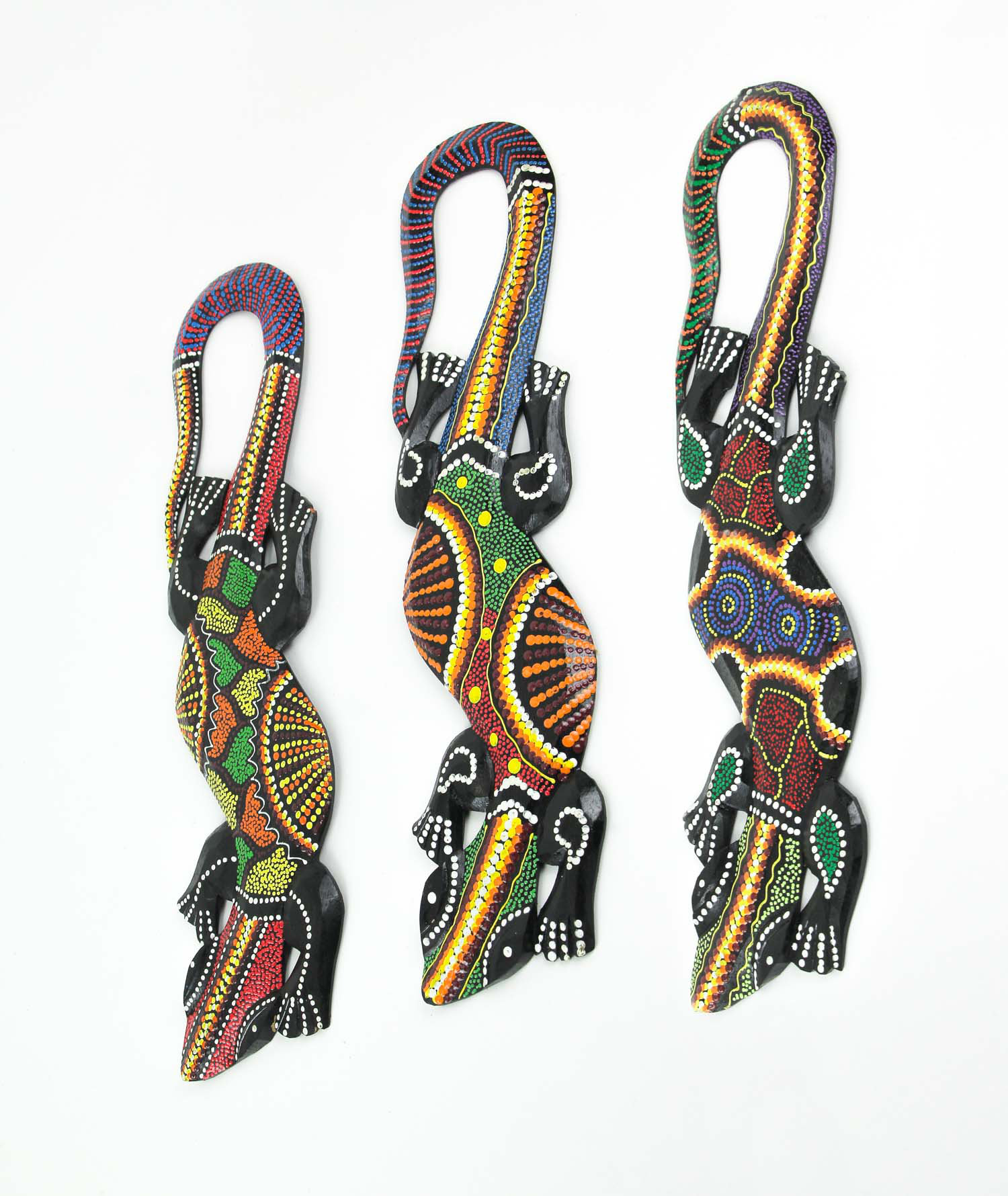 Bungalow Rose Hand Carved Gecko Wall Décor Wayfair