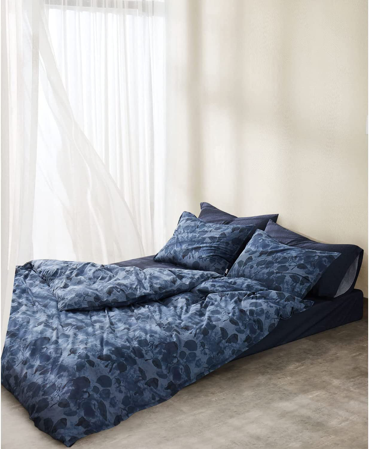 Calvin Klein Home Shadow Blooms Printed Comforter Set, Indigo | Wayfair