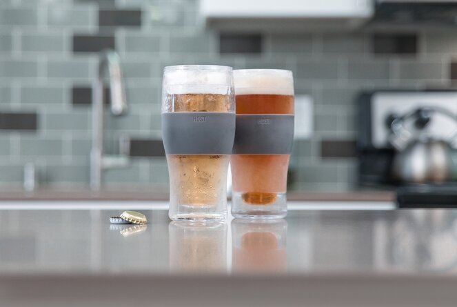 Host Freeze Beer Glasses, 16 ounce Freezer Gel Chiller Double Wall Plastic Frozen  Pint Glass, Set of 2, Grey