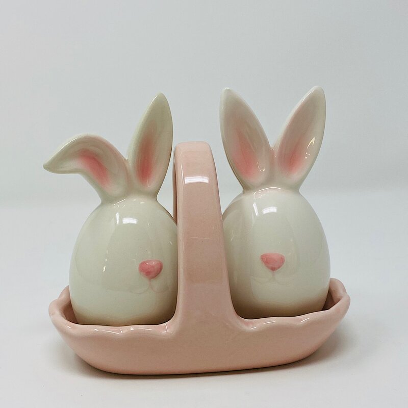 bunny salt and pepper shakers