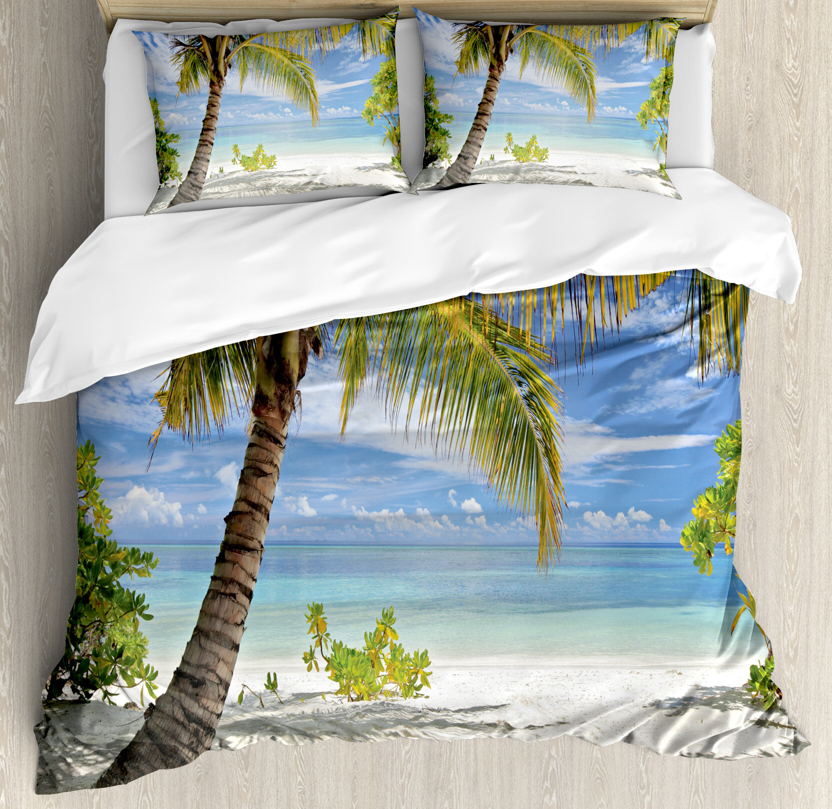 East Urban Home Scenery Tropical Sandy Beach With Palm Trees