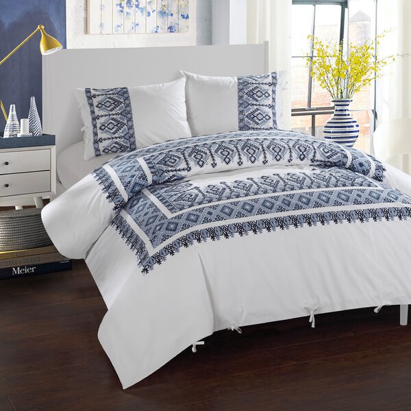 3 Piece Mabel Aztec Ribbon Embroidered Duvet Cover Set Reviews