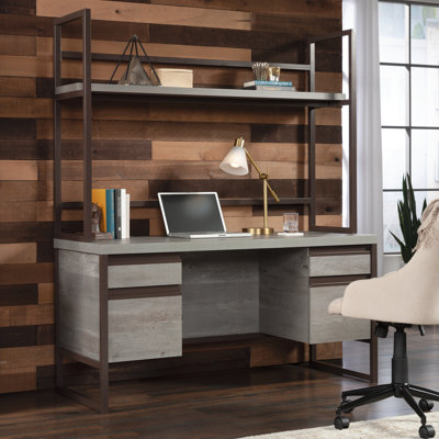 Saiesta Executive Desk