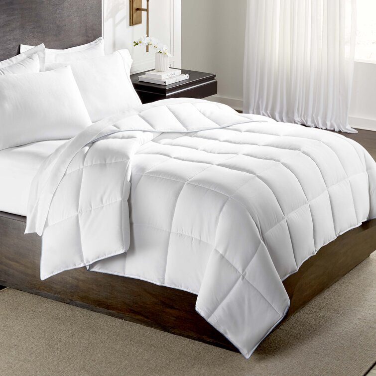 Details about   The Ultimate All Season Comforter Hotel Luxury Down  Assorted Sizes 