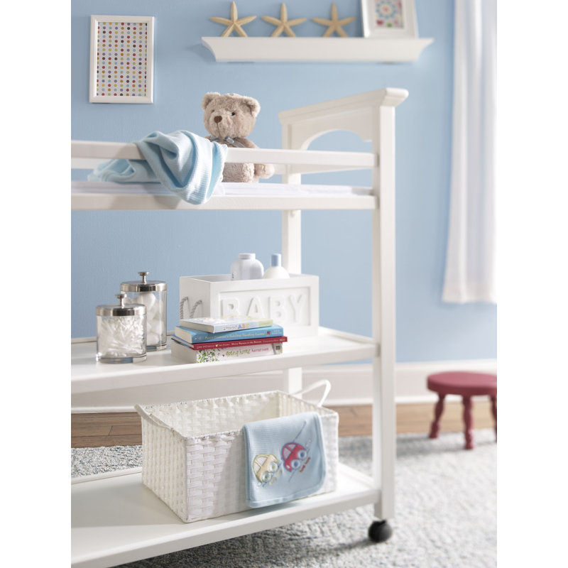 Lauren Changing Table With Pad