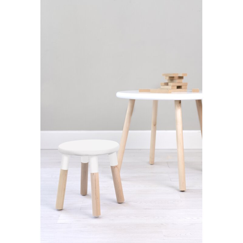 kids chair and stool