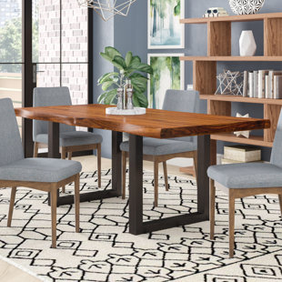 Linde Dining Table