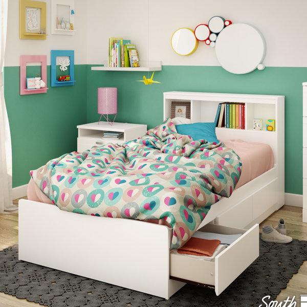 girls corner bed