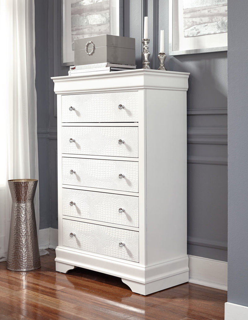 Maultsby 5 Drawer Chest Color: White