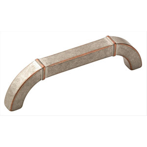 Vasari Center Arch Pull