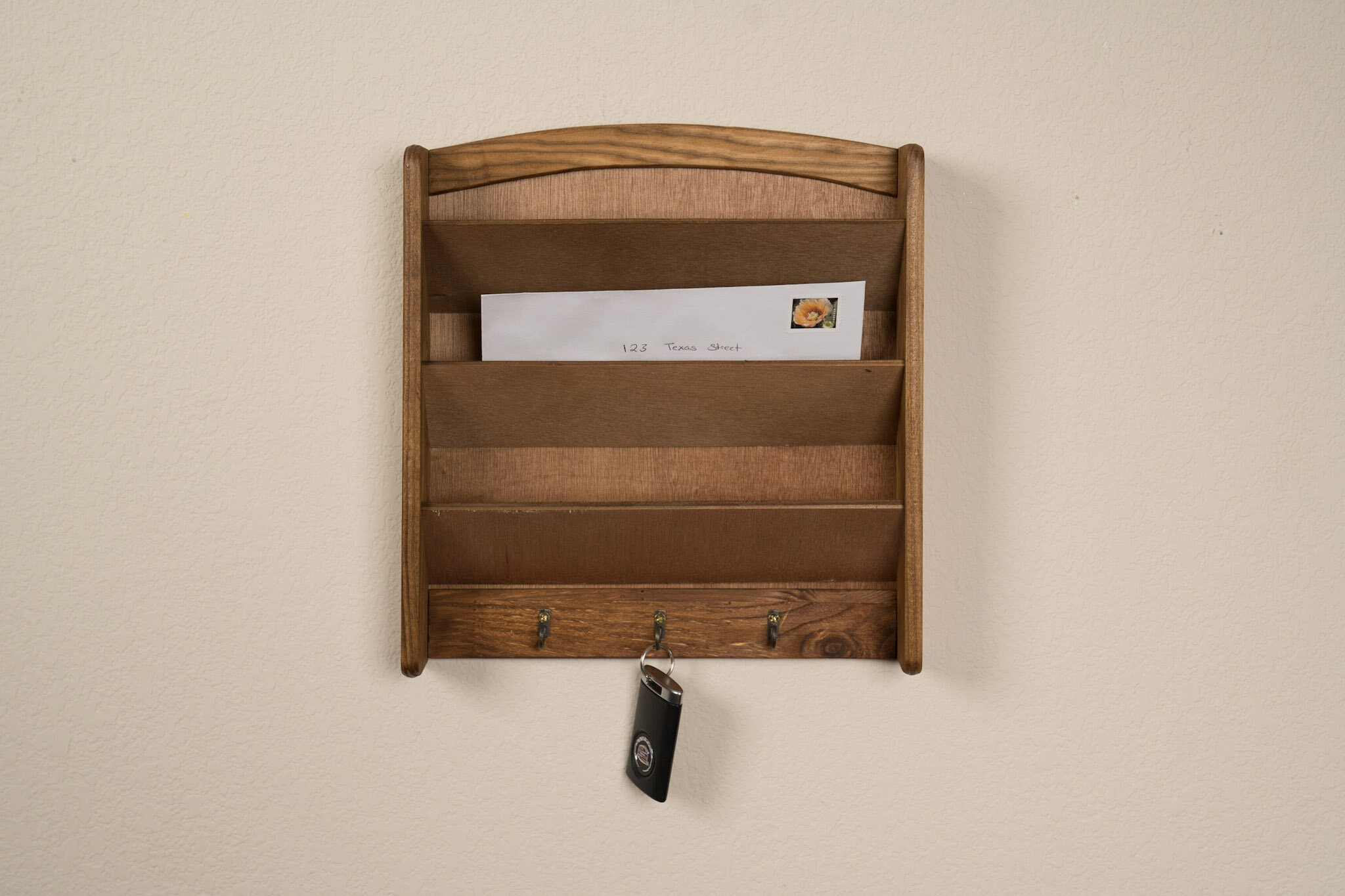 wall mounted mail organizer with key hooks