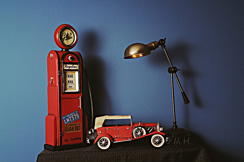 Old Modern Handicrafts Decorative Gas Pump With Clock 1 4