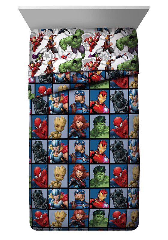 Overwatch Marvel Avengers Team Single Reversible Comforter