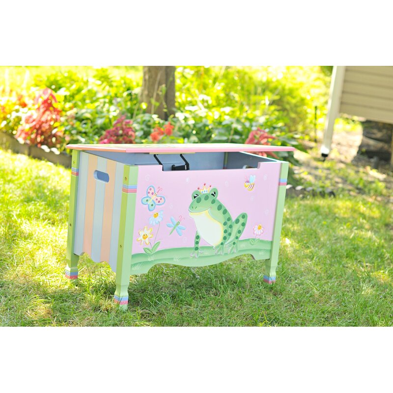 outdoor toy chest