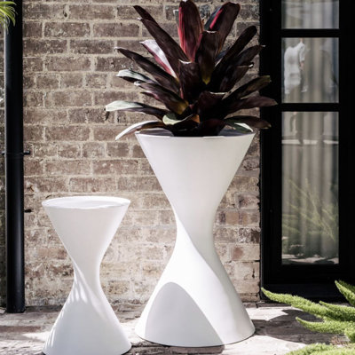 Spritz Pot Planter