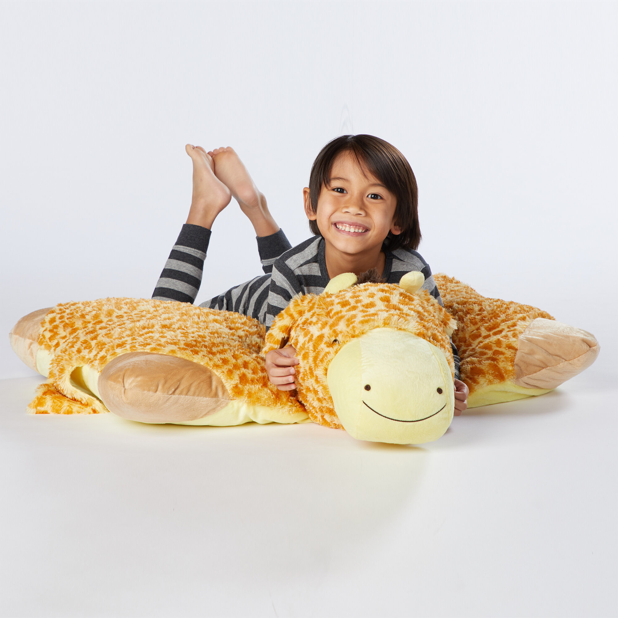 jolly giraffe pillow pet