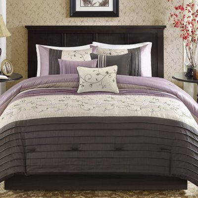 Red Barrel Studio West Drive Comforter Set Size California King