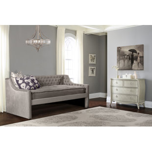 Saxis Twin Daybed by Greyleigh
