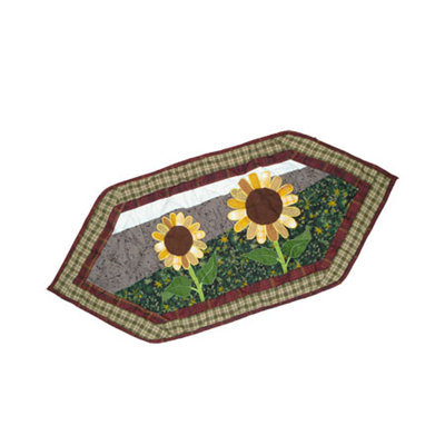 Sun Burst Table Runner Patch Magic
