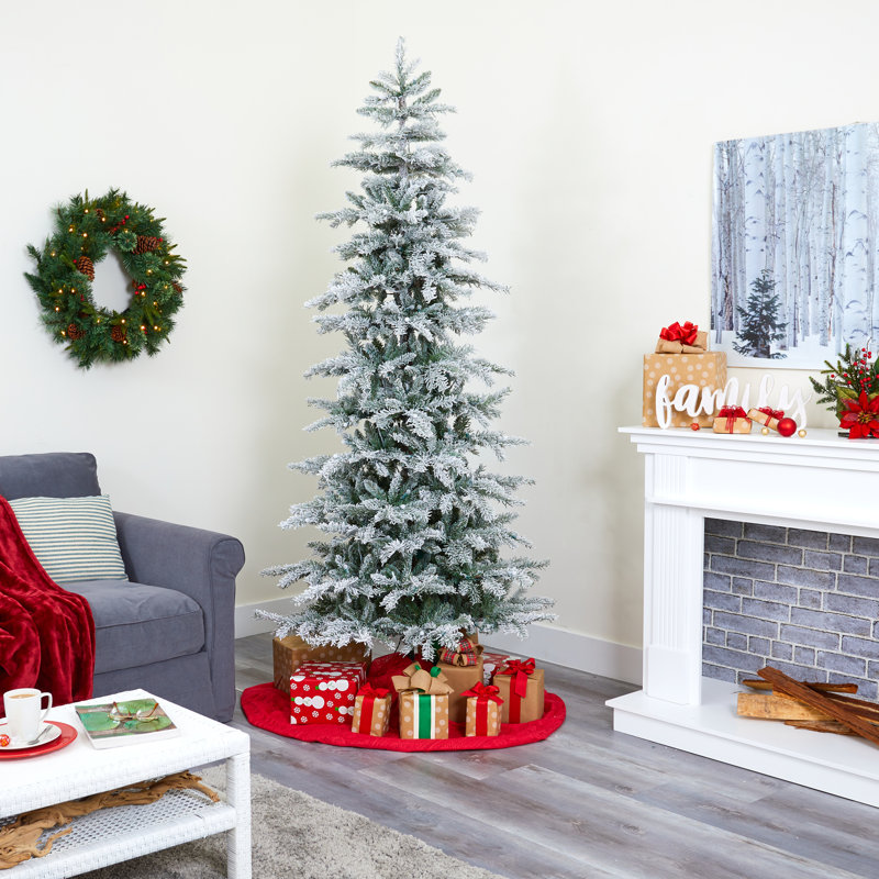 Flocked Spruce Artificial Christmas Tree with Clear/White Lights